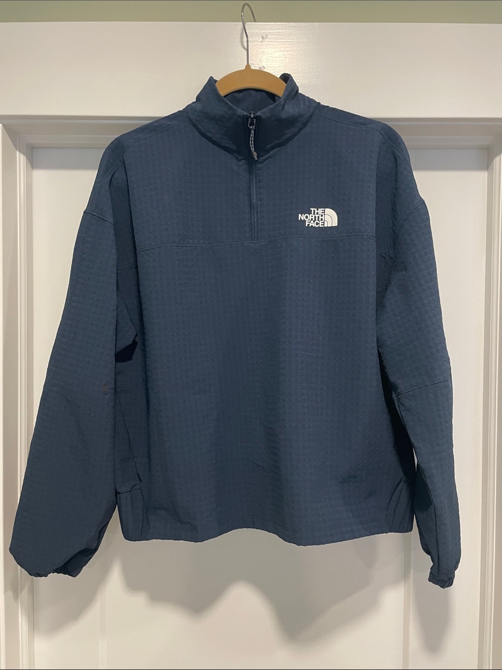 The North Face Tekware Grid quarter zip jacket in navy size L